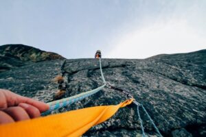 Climbing ropes - how to help new employee induction